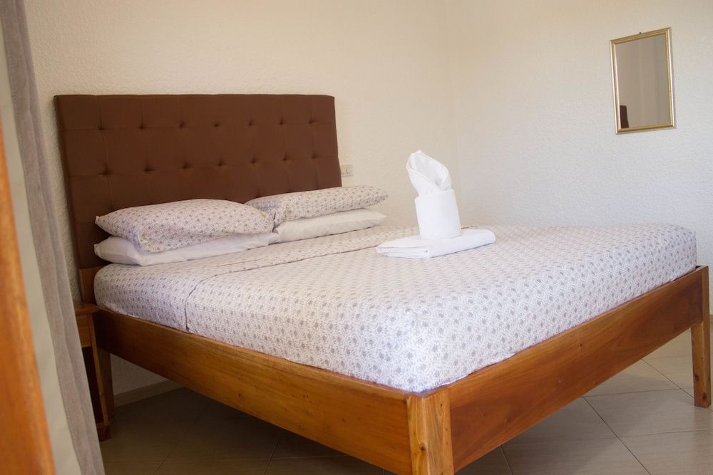 SUNVILLE HOTEL Queen Room Superior 2