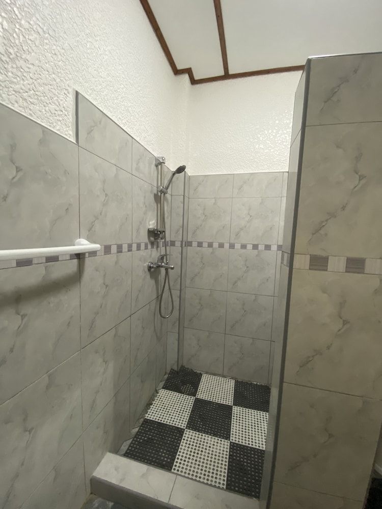 SUNVILLE HOTEL Queen Room Deluxe 10