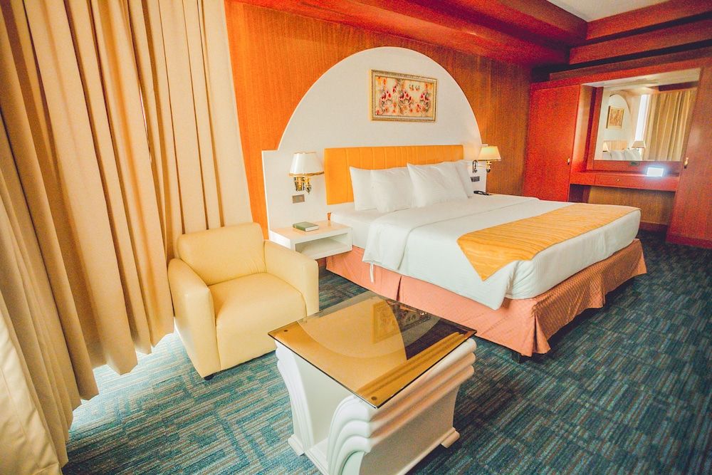 Presidential Room