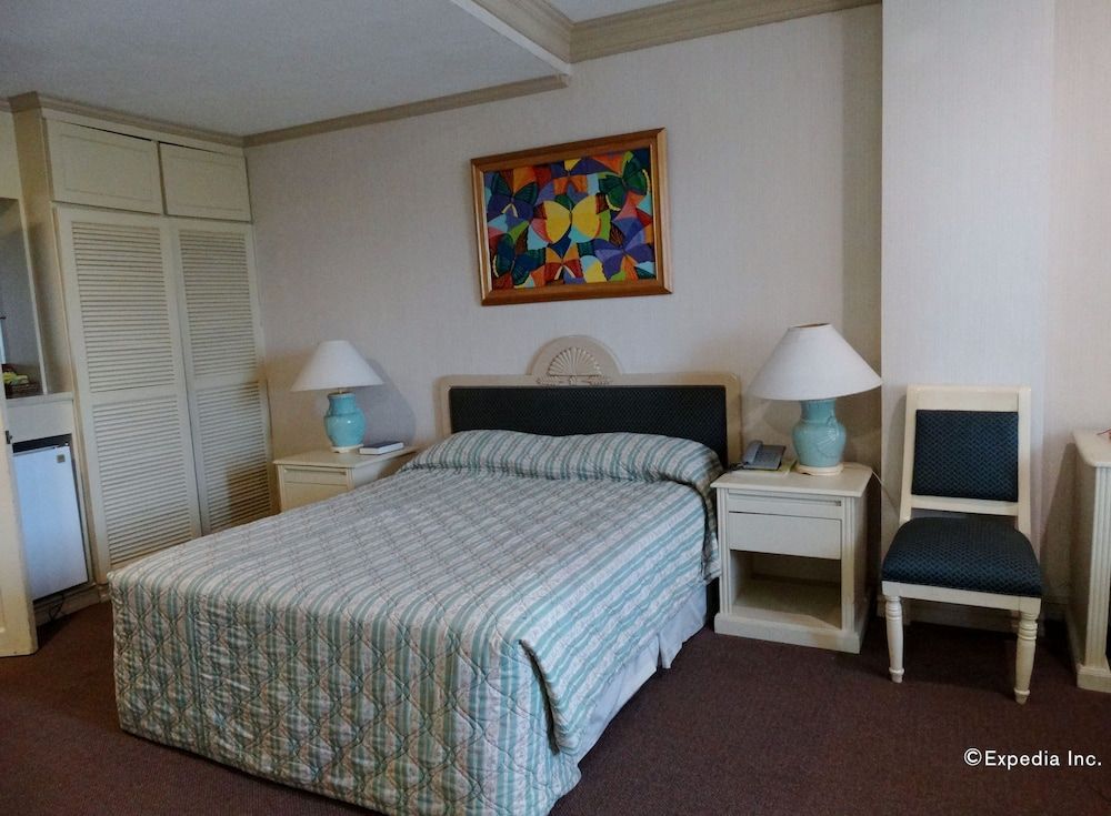 Orange Grove Hotel Superior Double Room