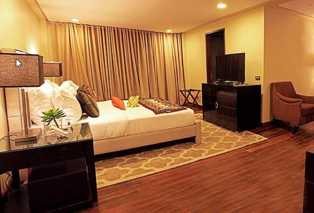 Ayuthaya Suite