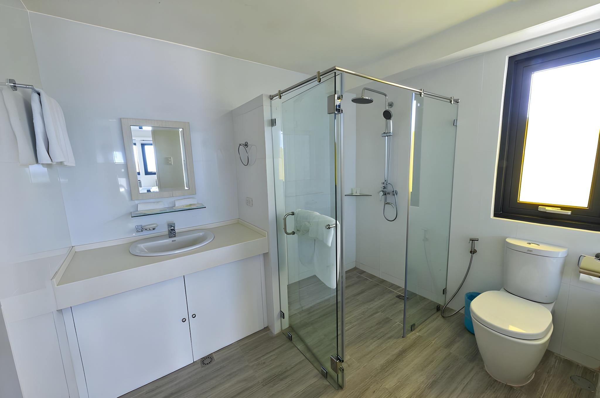 Lime Hotel Boracay Deluxe Double 17
