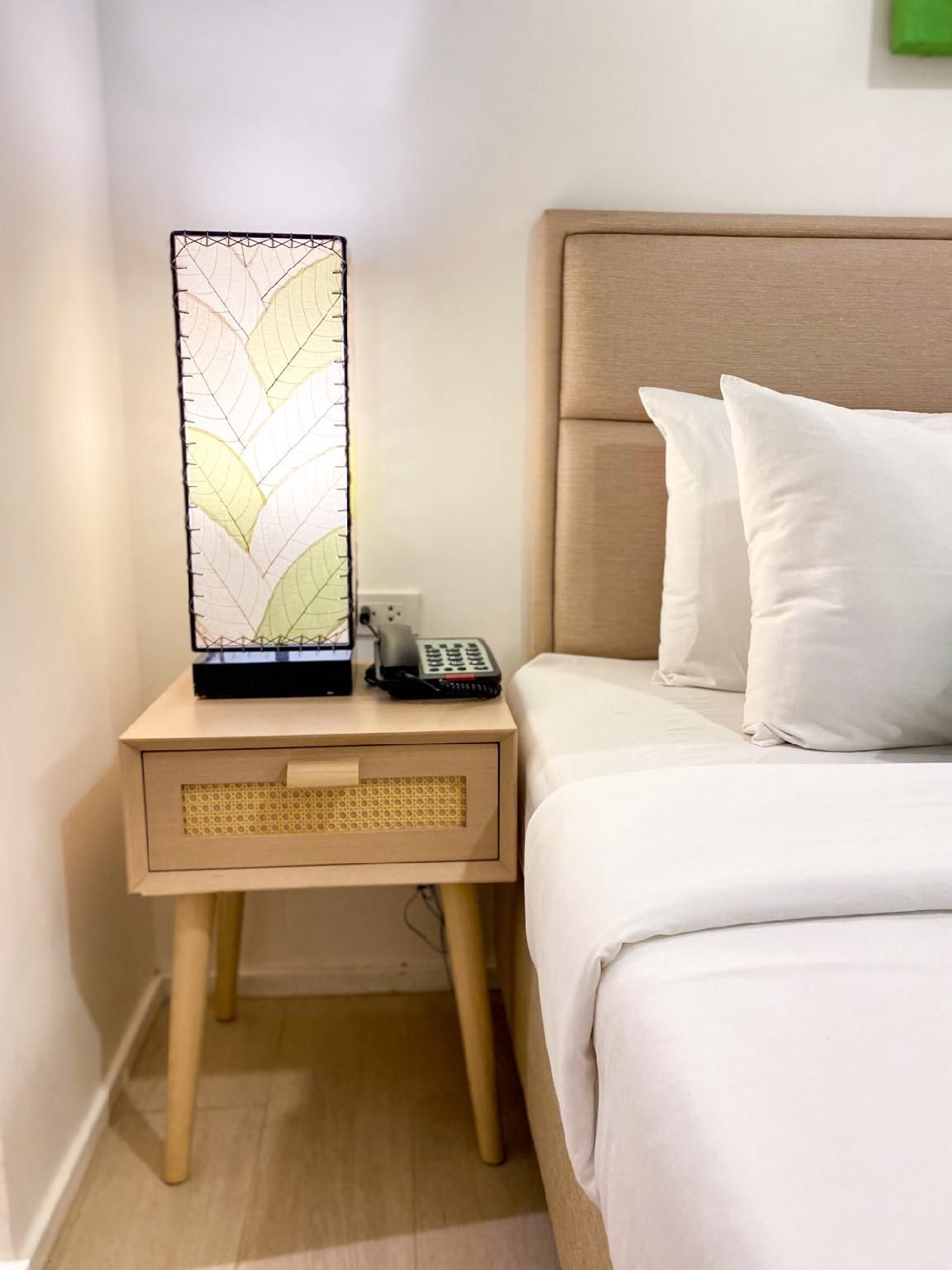 Lime Hotel Boracay Deluxe Double 10