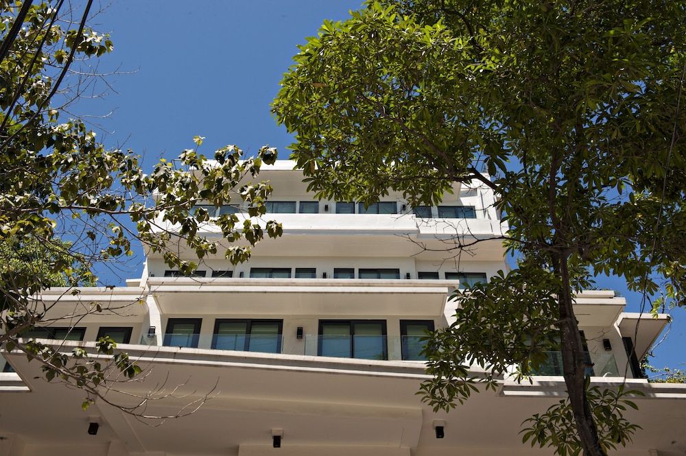 undefined Lime Hotel Boracay 3