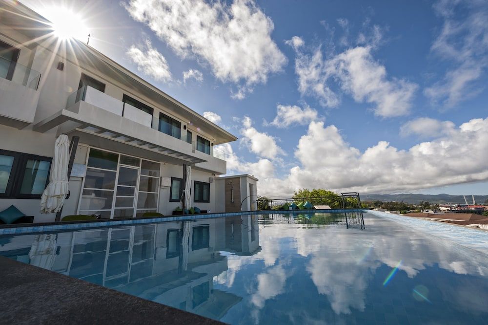 undefined Lime Hotel Boracay
