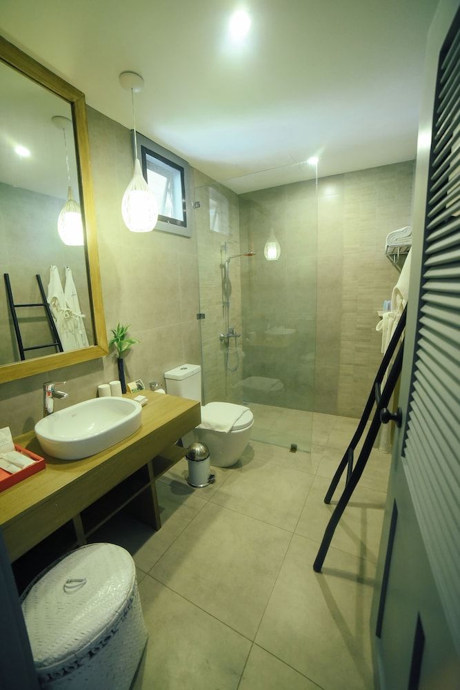 La Chevrerie Resort & Spa Deluxe Room, 2 Twin Beds, Sea View 6