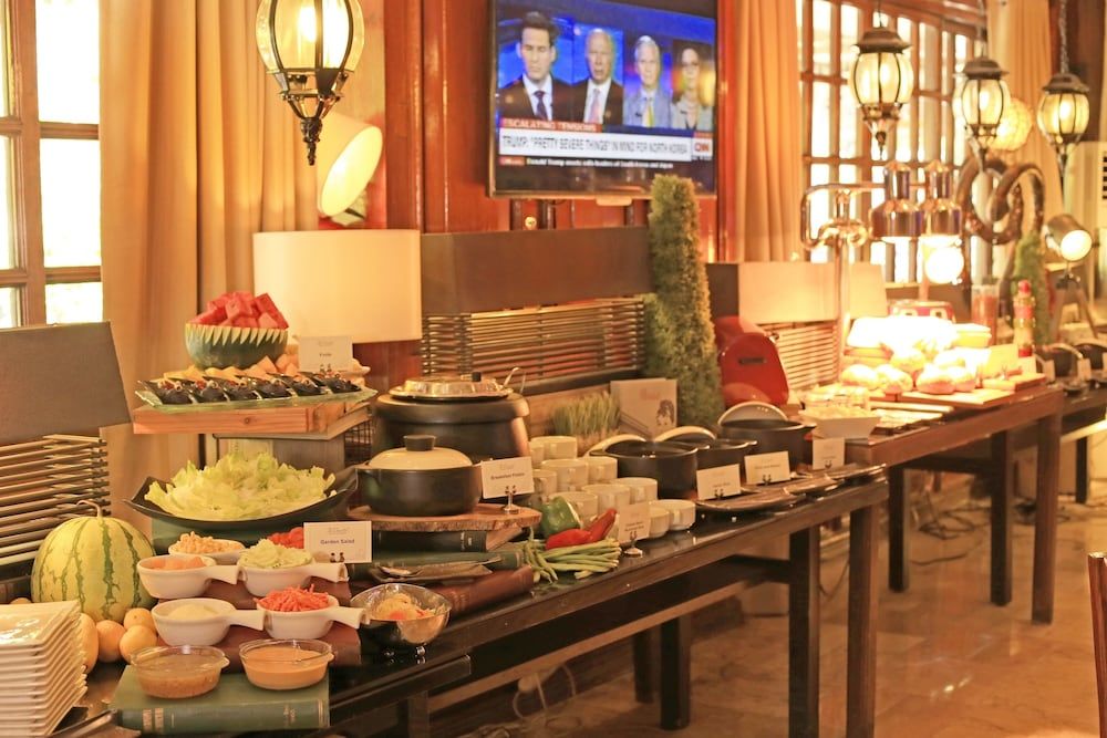 undefined Swagman Hotel 3