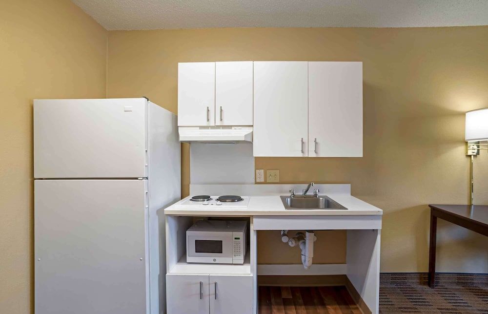 Extended Stay America Suites Frederick Westview Dr Studio, 1 Queen Bed, Accessible, Non Smoking 3