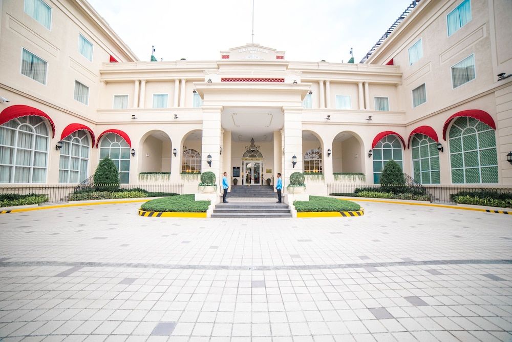 undefined Rizal Park Hotel 7