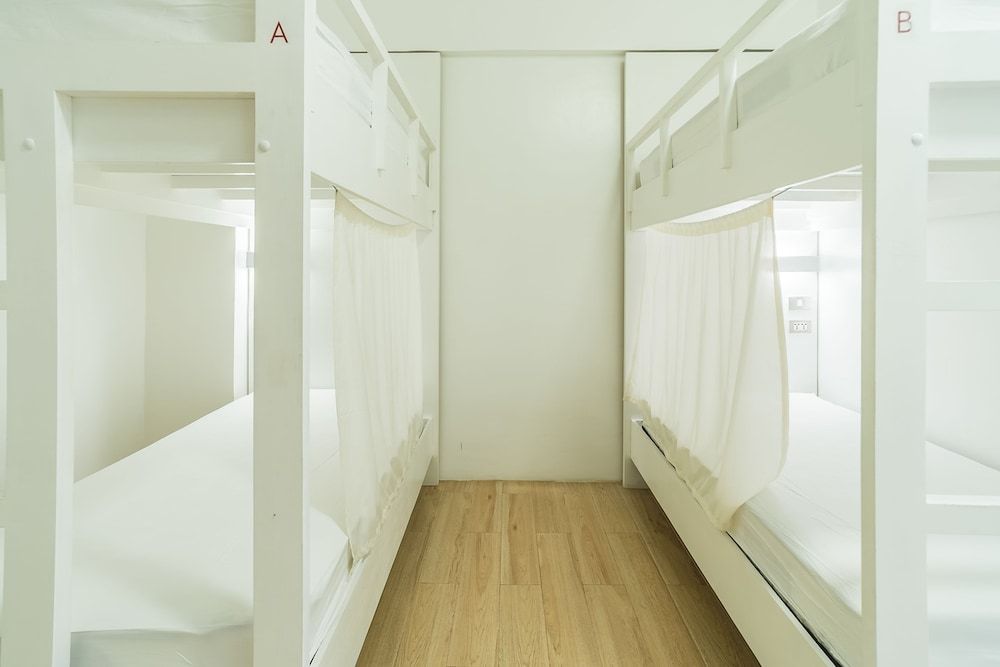 undefined Heroes Hotel 4