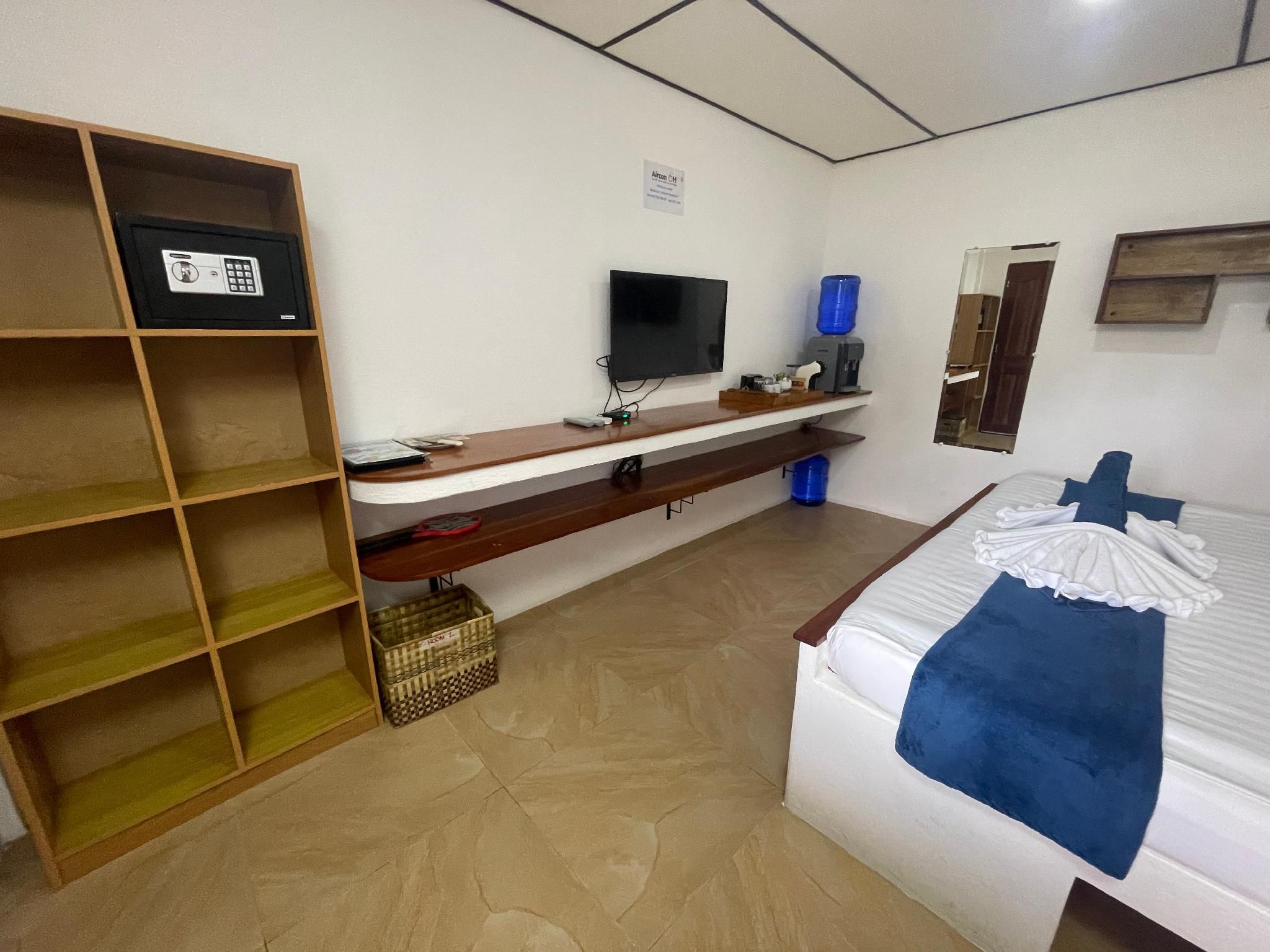 Deluxe Room 2