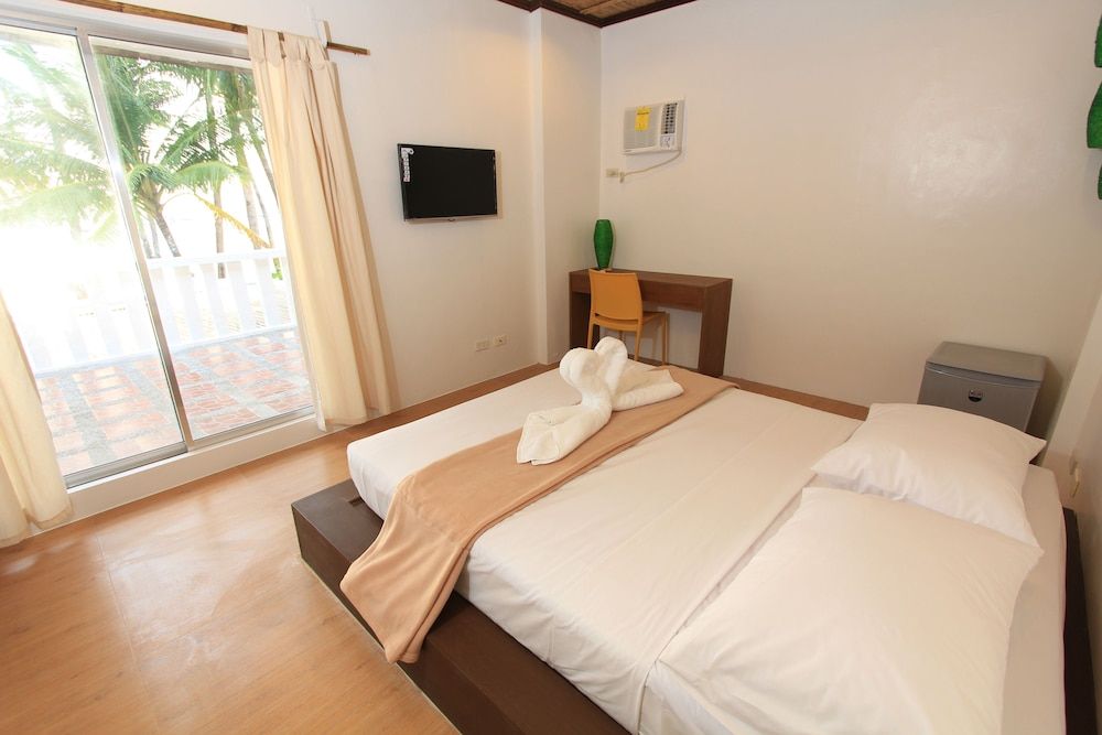 undefined The Rose Pike at Boracay 2