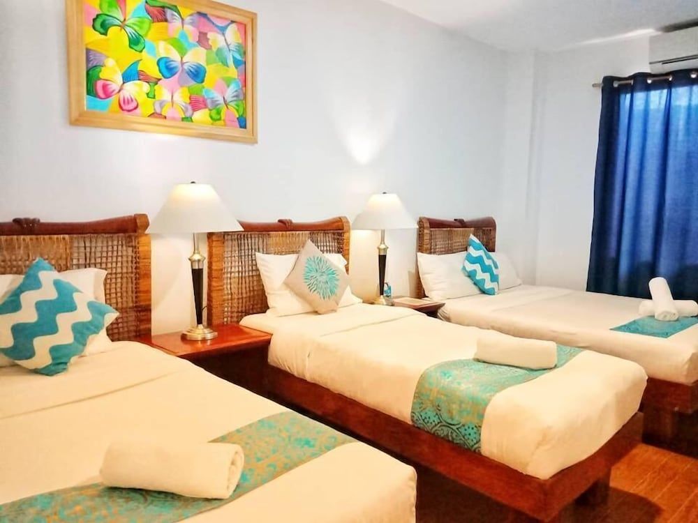 Discover Boracay Hotel and Spa Deluxe Triple Room 7