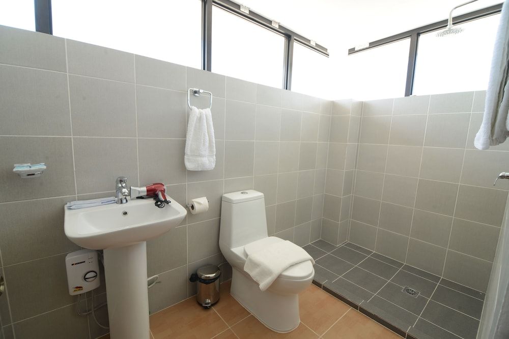 Discover Boracay Hotel and Spa Deluxe Triple Room 9