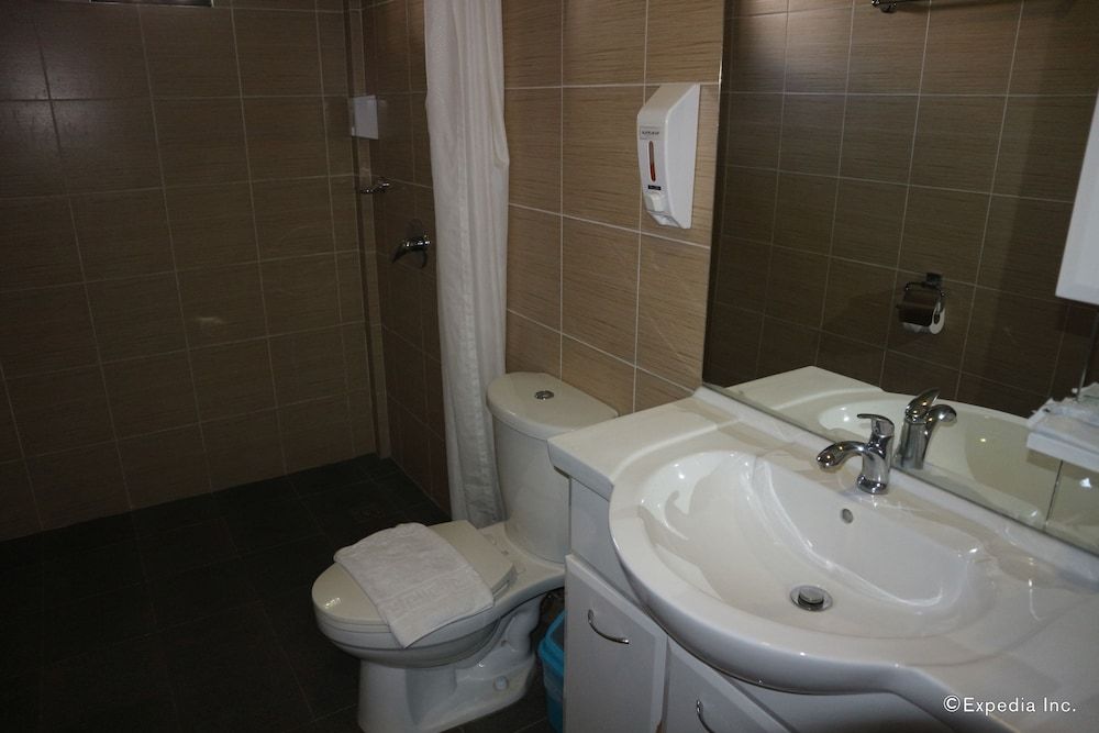 Discover Boracay Hotel and Spa Deluxe Triple Room 11