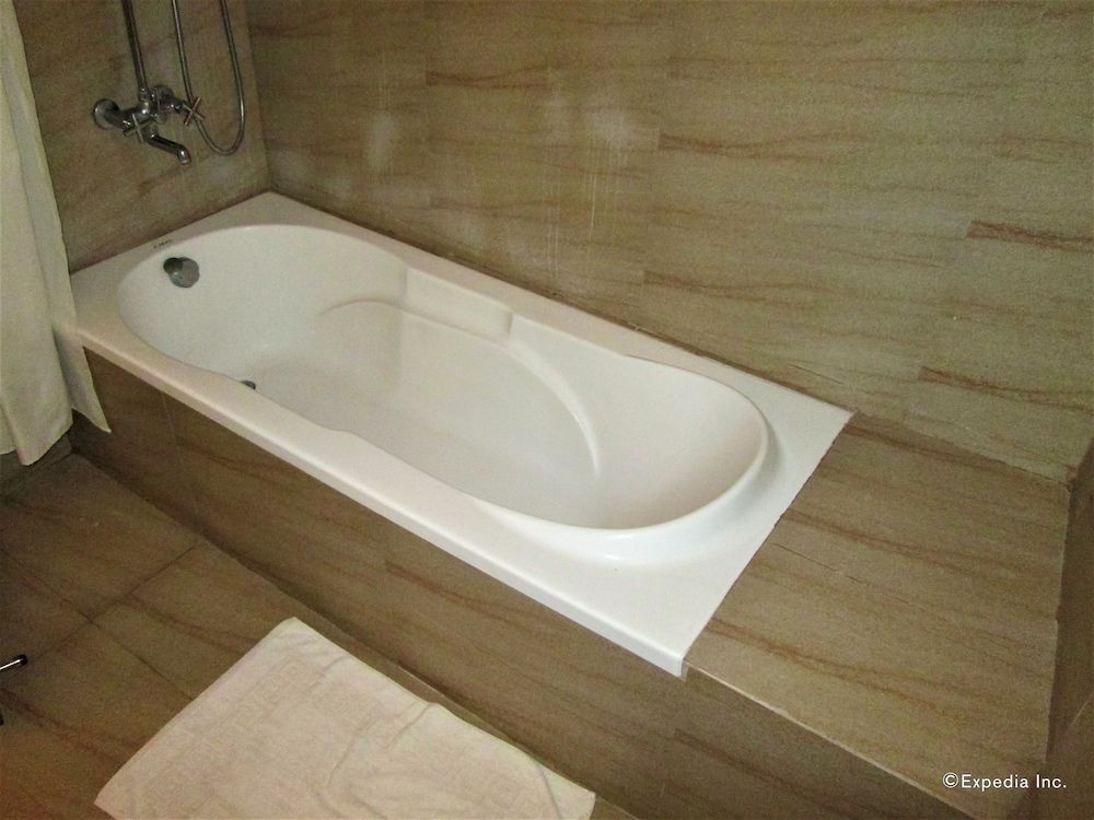 Chali Beach Resort and Conference Center Junior Suite 5