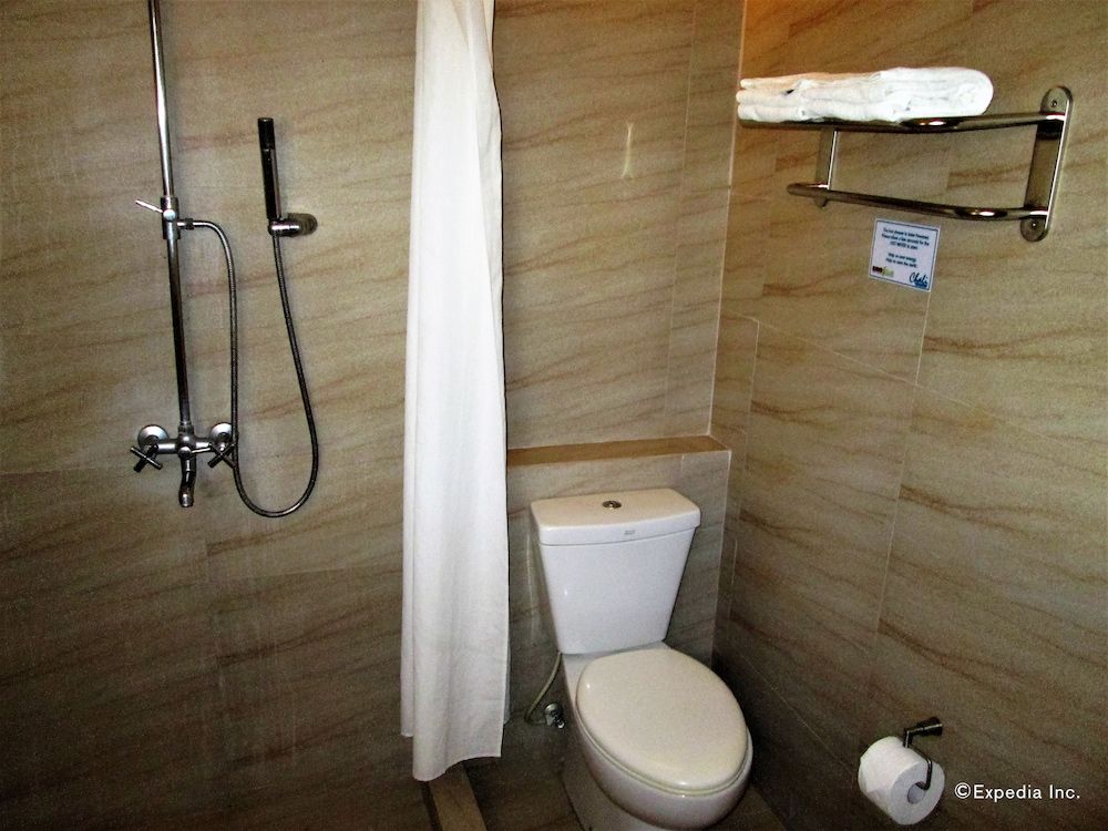 Chali Beach Resort and Conference Center Business Suite, 1 King Bed 7