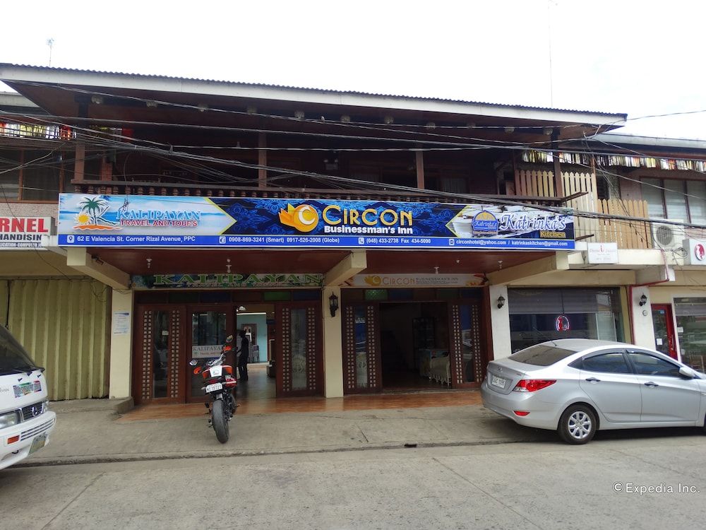 undefined Circon Businessman's Inn 2