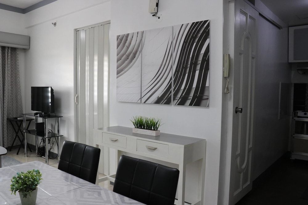 Sarasota Residential Resort, Newport City 1 Bedroom Deluxe 18