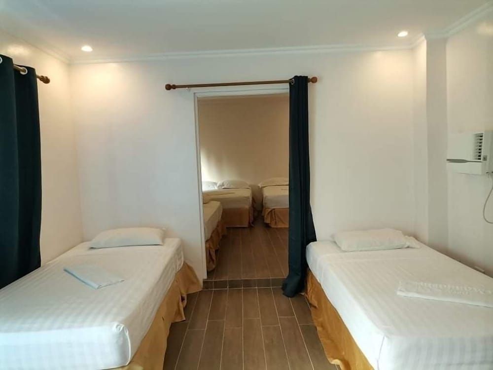 undefined Island Inn Boracay 3