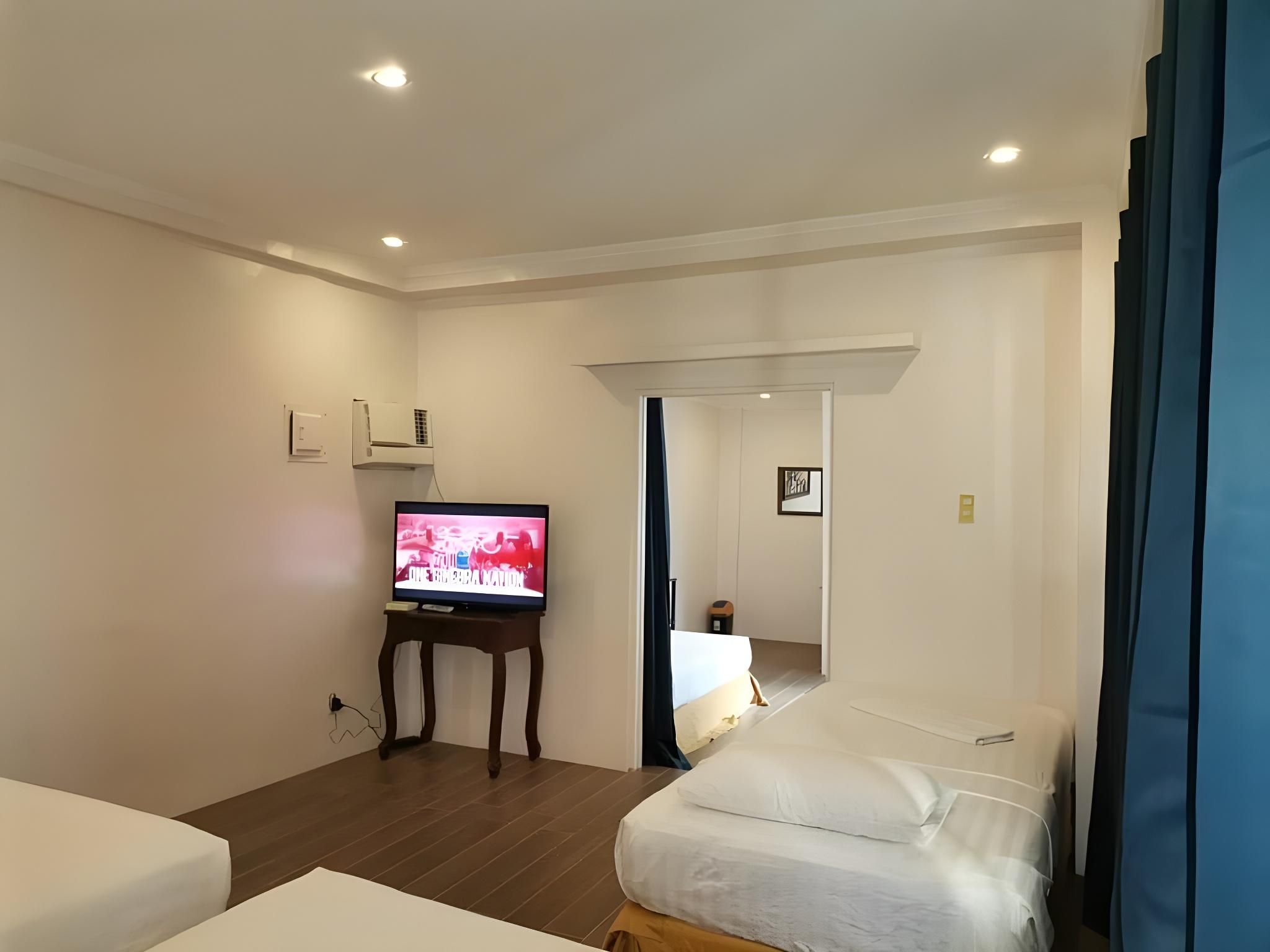 undefined Island Inn Boracay 8