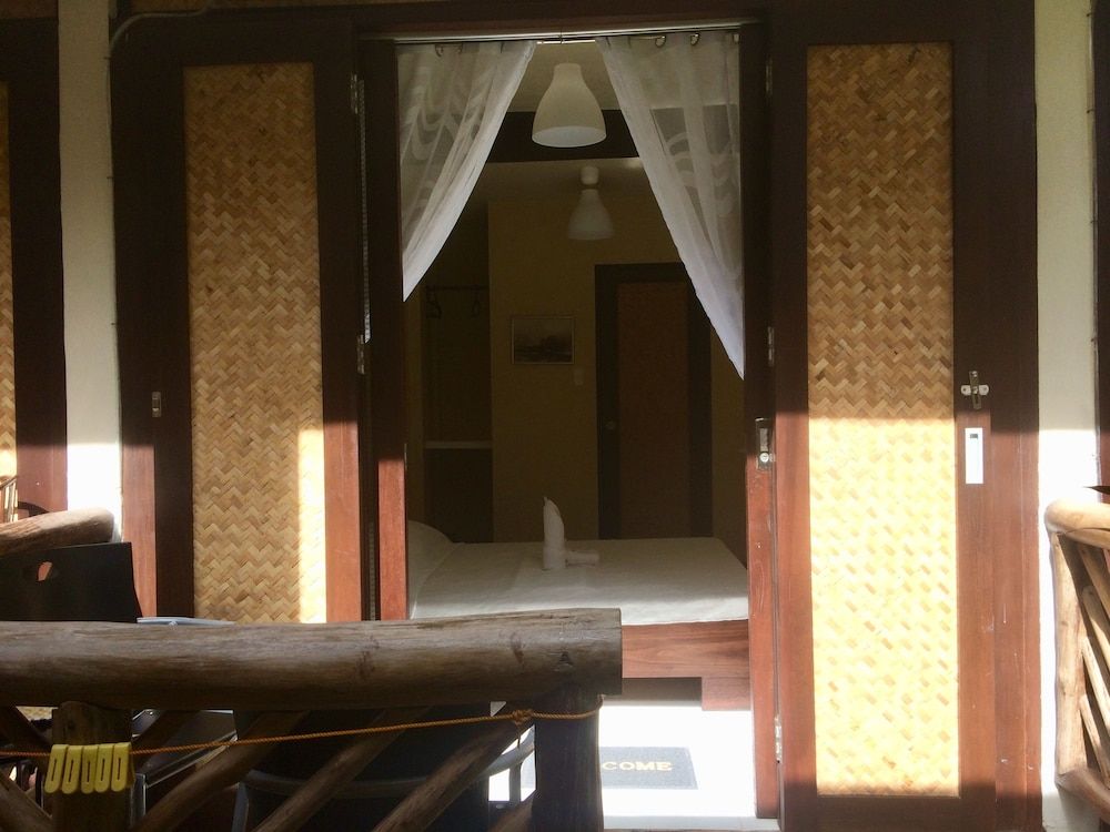 Port Barton Le Cou De Tou Village Resort Standard Room with AC 5