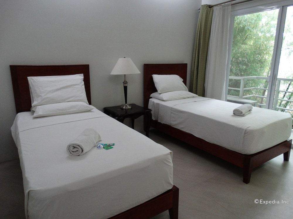 Greenspace Palawan Hotel Junior Suite 8