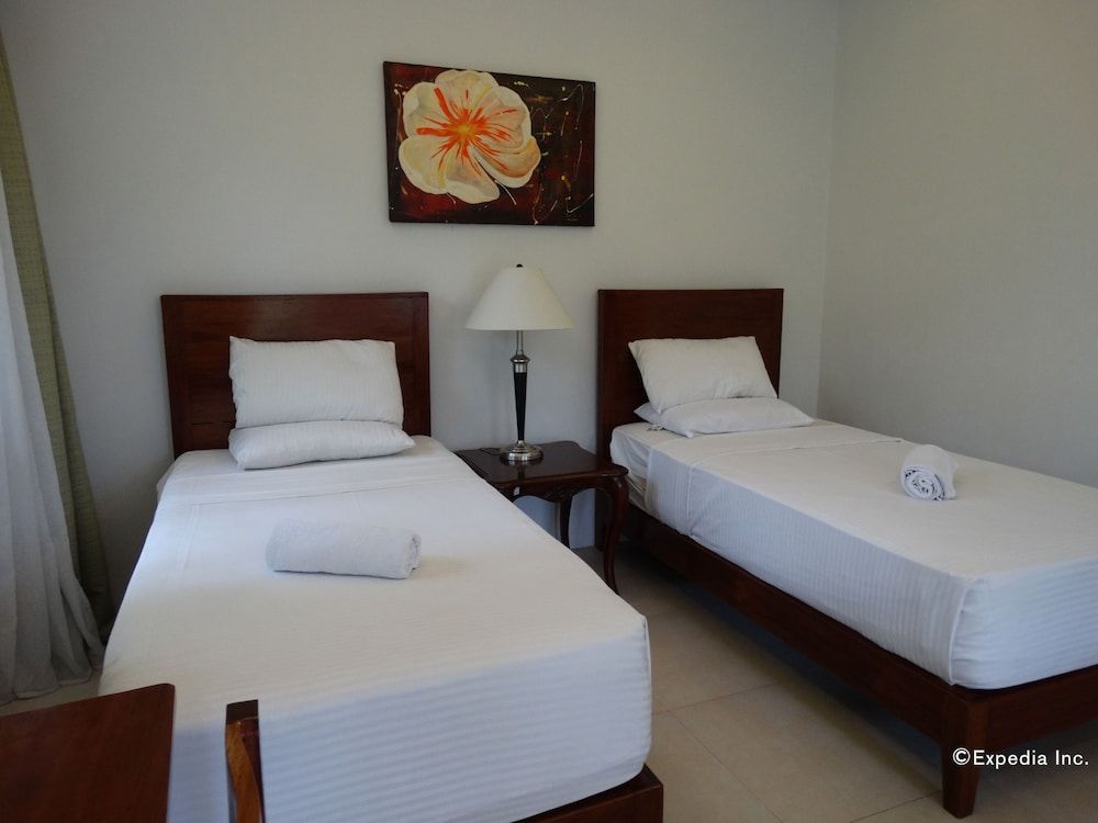 Greenspace Palawan Hotel Junior Suite 2