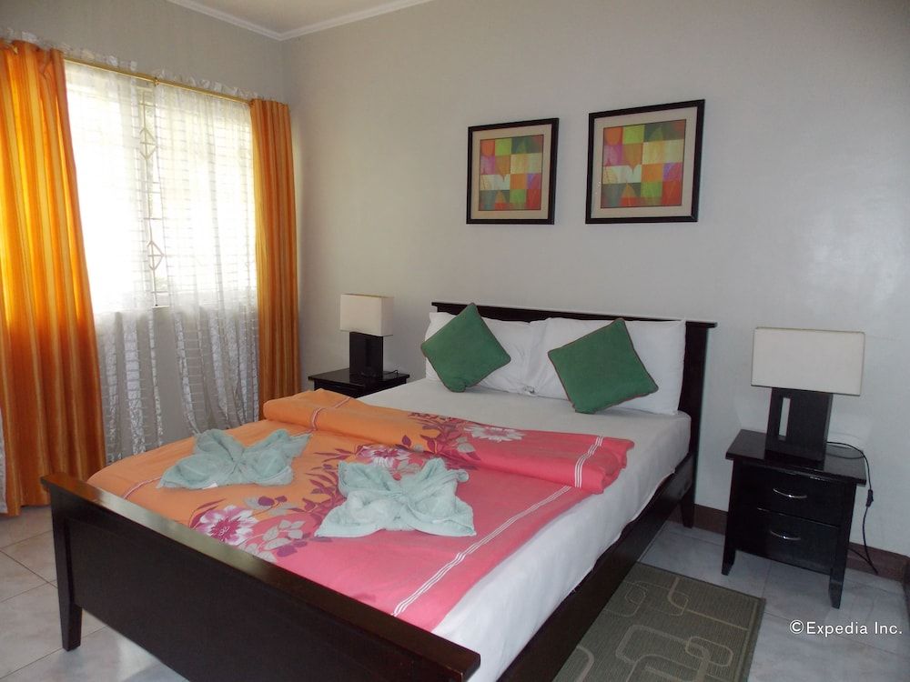 Bearland Paradise Resort Deluxe Budget Bedroom A 5