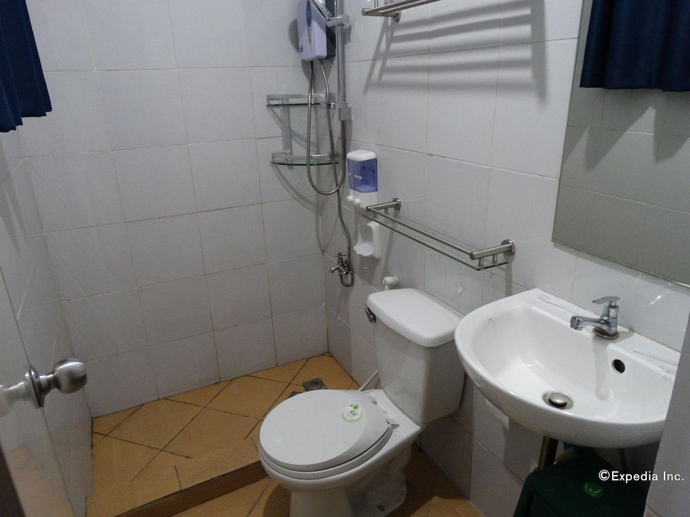 Time Traveller's Hotel Backpacker Room 4