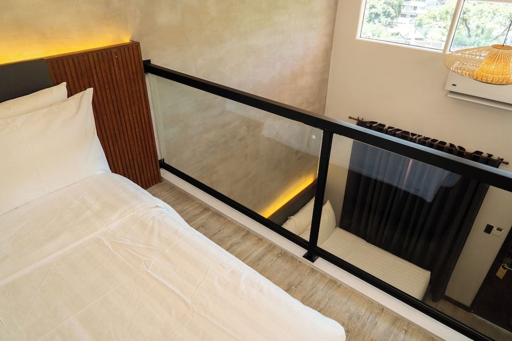 Altaroca Mountain Resort Antipolo Deluxe Room 8