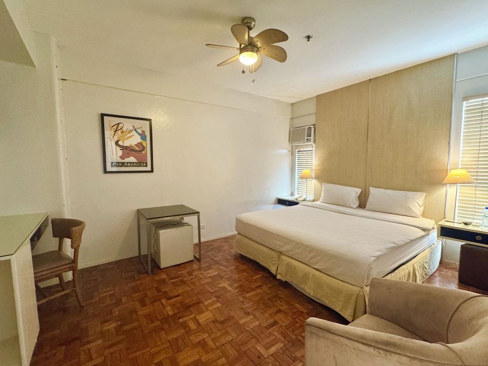 undefined The Clipper House 2