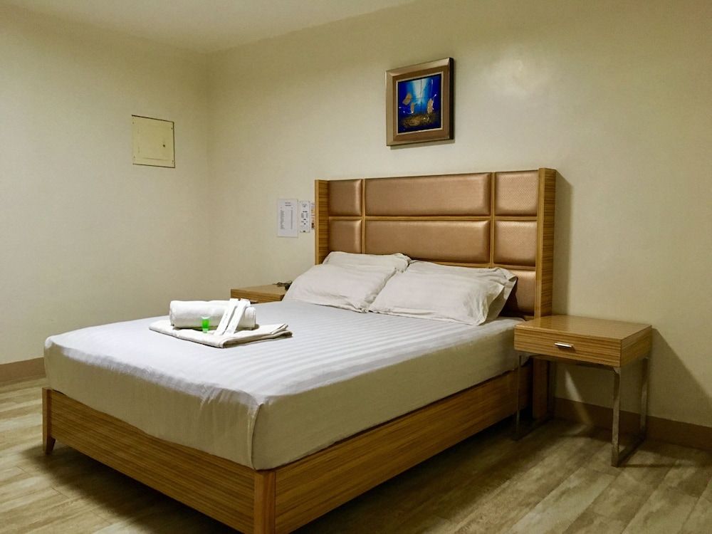 Meaco Hotel - Valenzuela