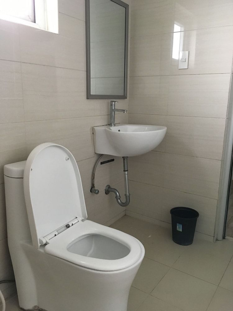 Meaco Hotel - Valenzuela Family Room 5