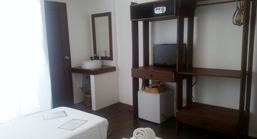 Boracay Coco Huts Standard Room 7