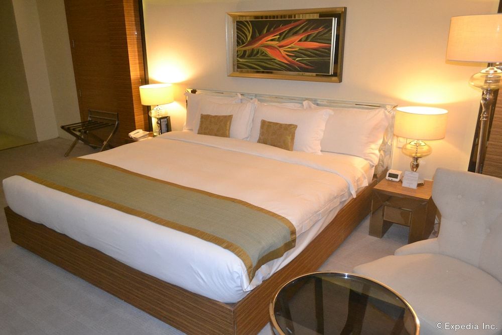 Greenleaf Hotel Gensan Executive Twin Room 3