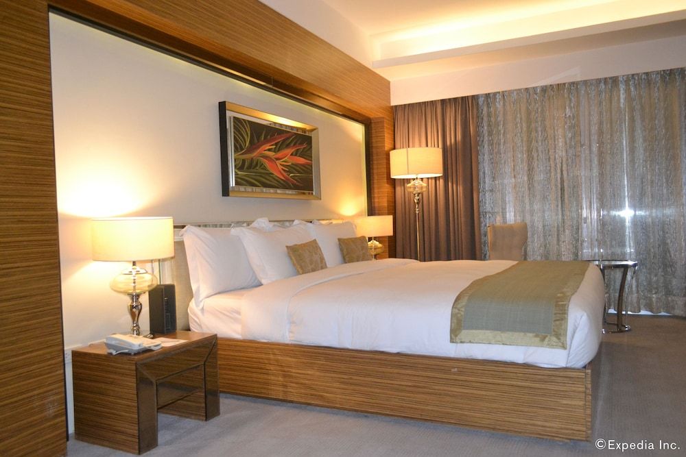 Greenleaf Hotel Gensan Executive Twin Room 4