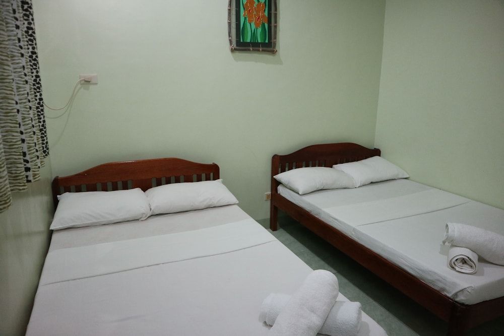 undefined Tourista's Place