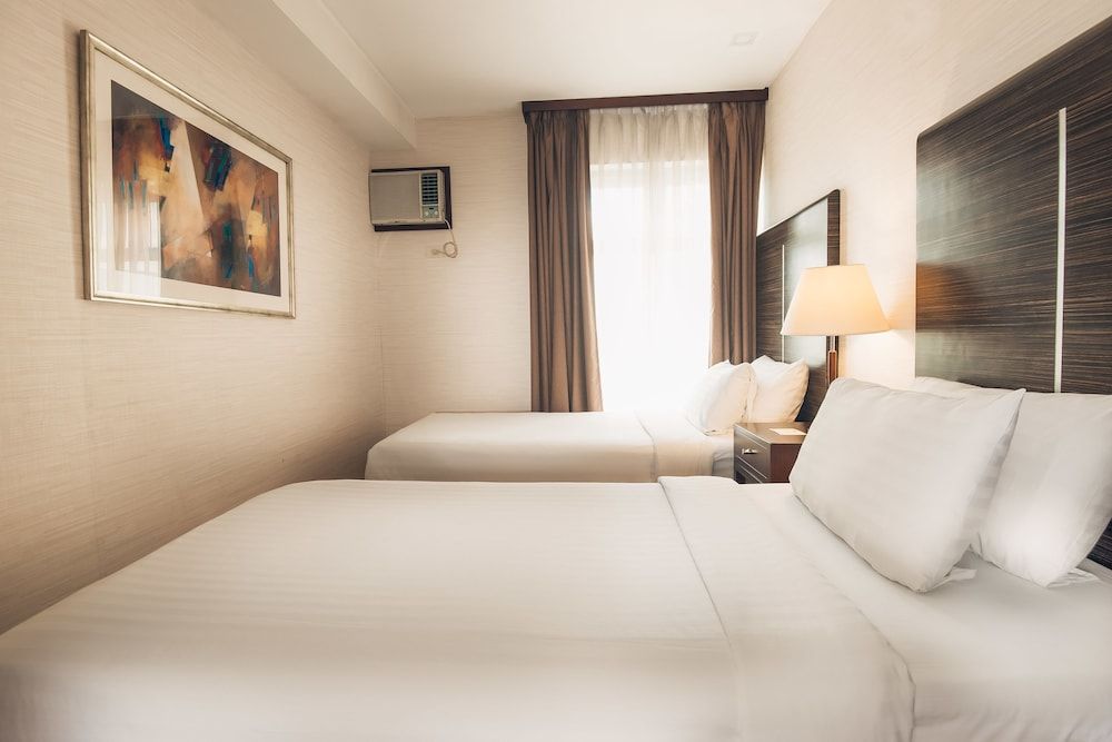 The A. Venue Hotel Suite, 2 Bedrooms, Kitchenette 3