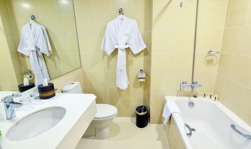 The A. Venue Hotel Suite, 2 Bedrooms, Kitchenette 4