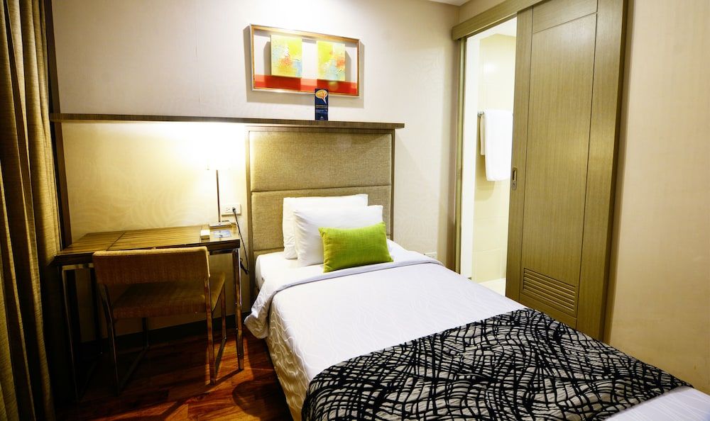 The A. Venue Hotel Suite, 2 Bedrooms, Kitchenette 2