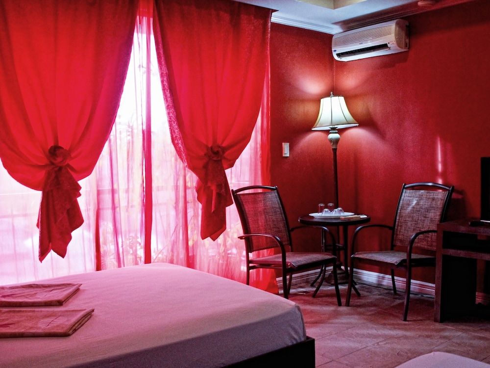 RB Bed and Breakfast Triple Room 8