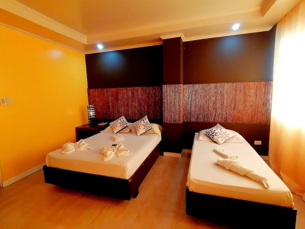 RB Bed and Breakfast Triple Room 3