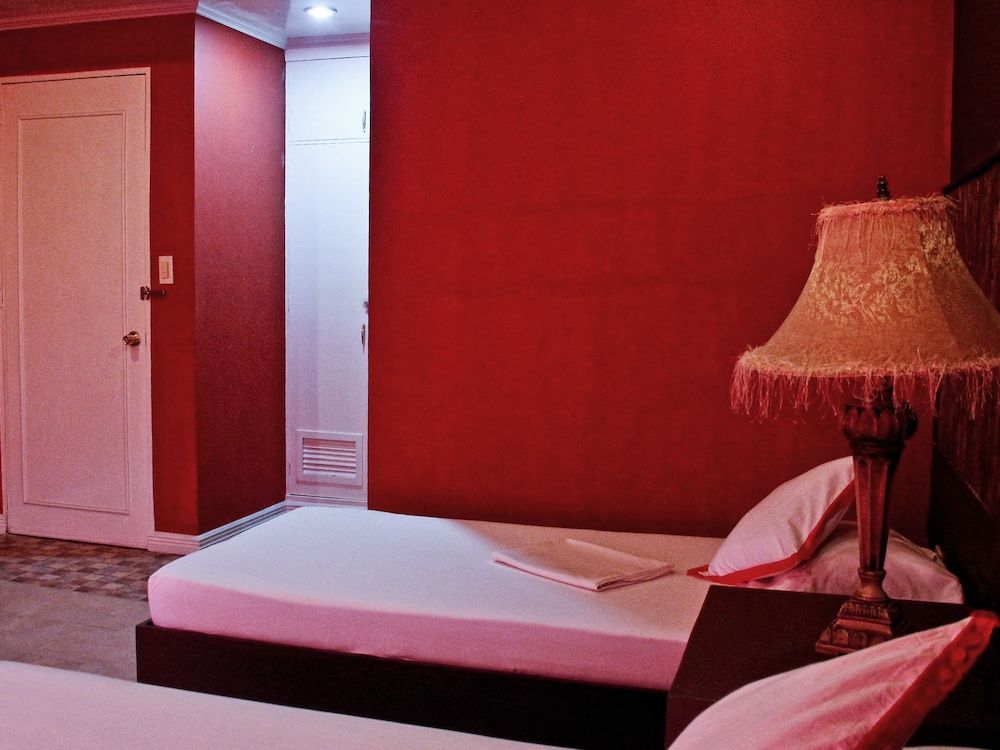 RB Bed and Breakfast Triple Room