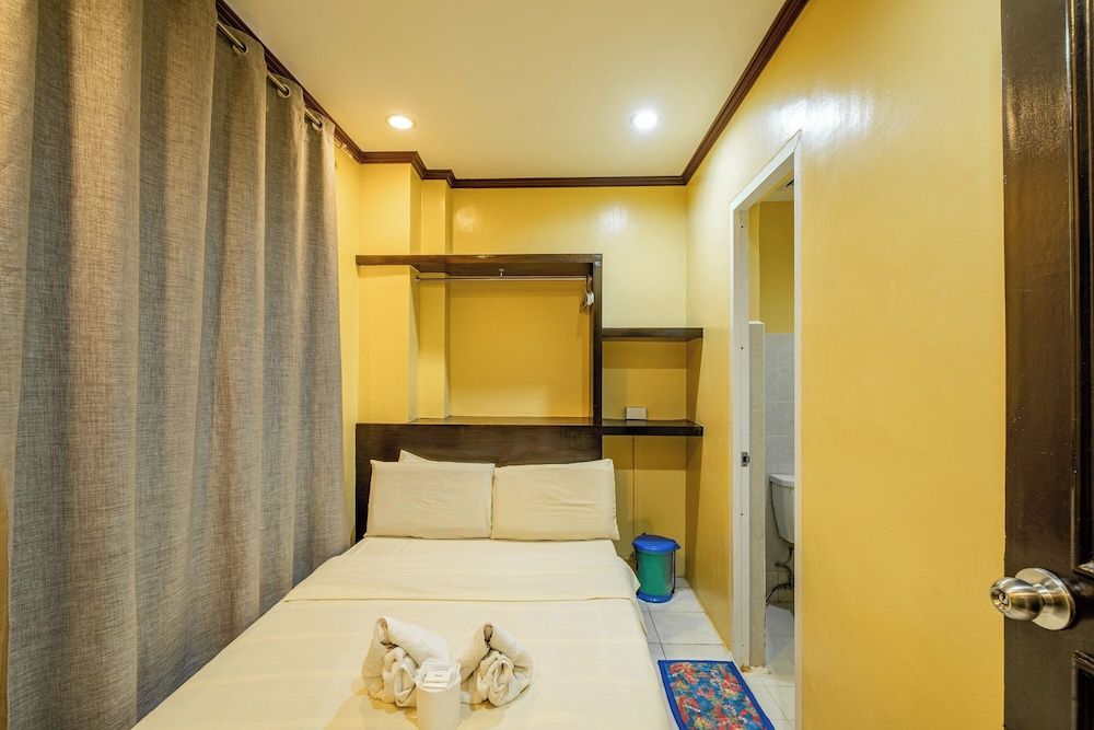 Hotel Juliano Economy Room