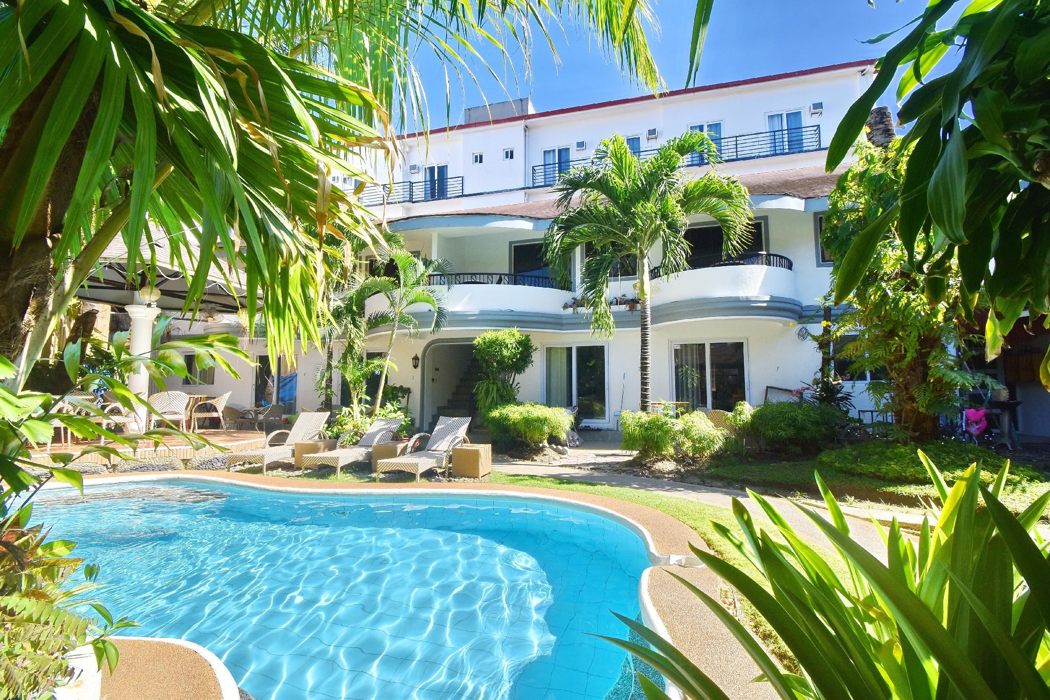 undefined Villa Sunset Boracay 10