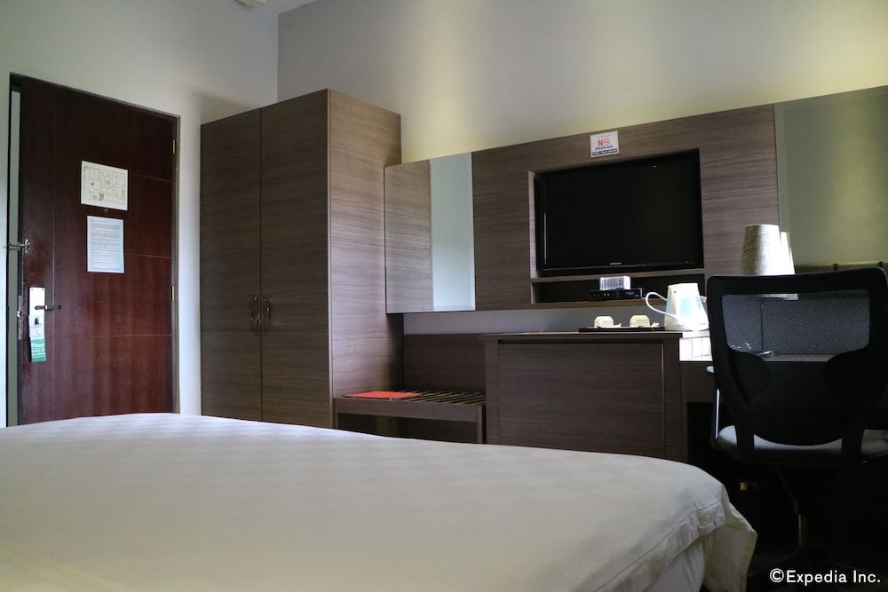 Avenue Suites Hotel Grand Deluxe 3