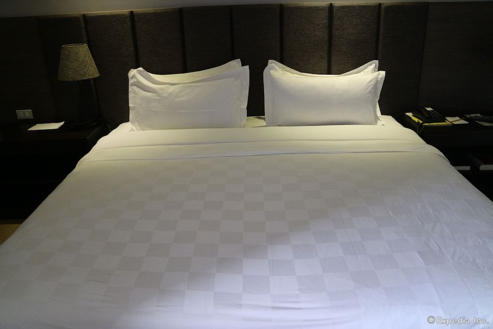 Avenue Suites Hotel Grand Deluxe 4