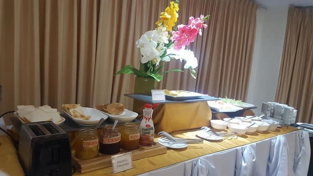 undefined Southpole Central Hotel 5