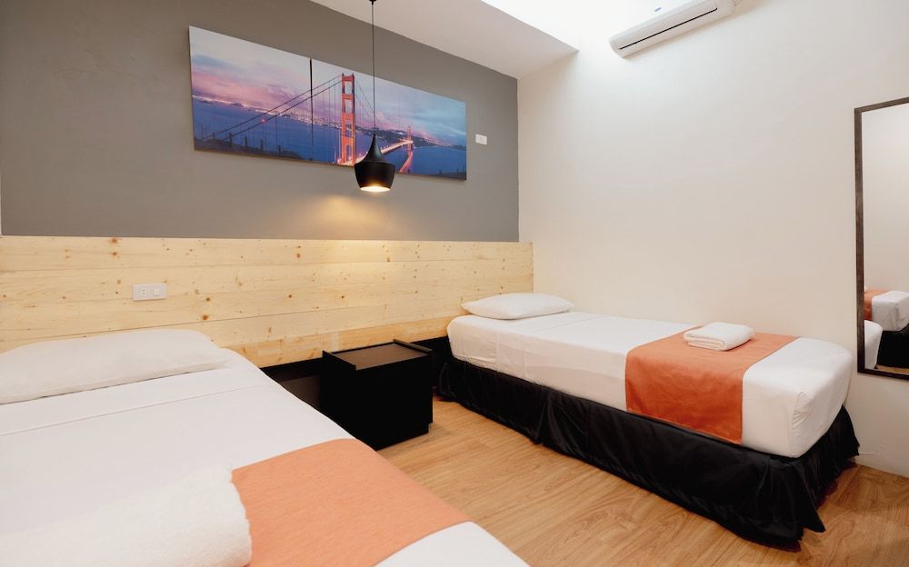 Aliria Bed and Breakfast Standard Twin Room 3